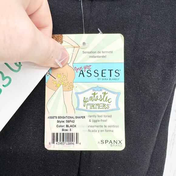 New Love Your Assets Shapewear Women Size 3 Black Sensational Shaper Shorts - Picture 4 of 5